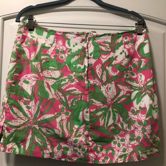Lilly Pulitzer Skort Forgot my Trunks - Picture 2 of 5